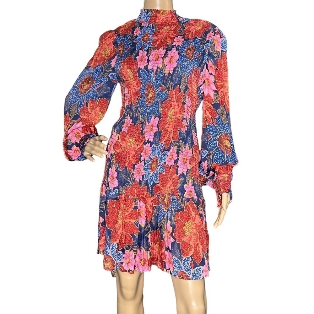 FARM Rio Garden Navy Floral smocked dress NWT Small